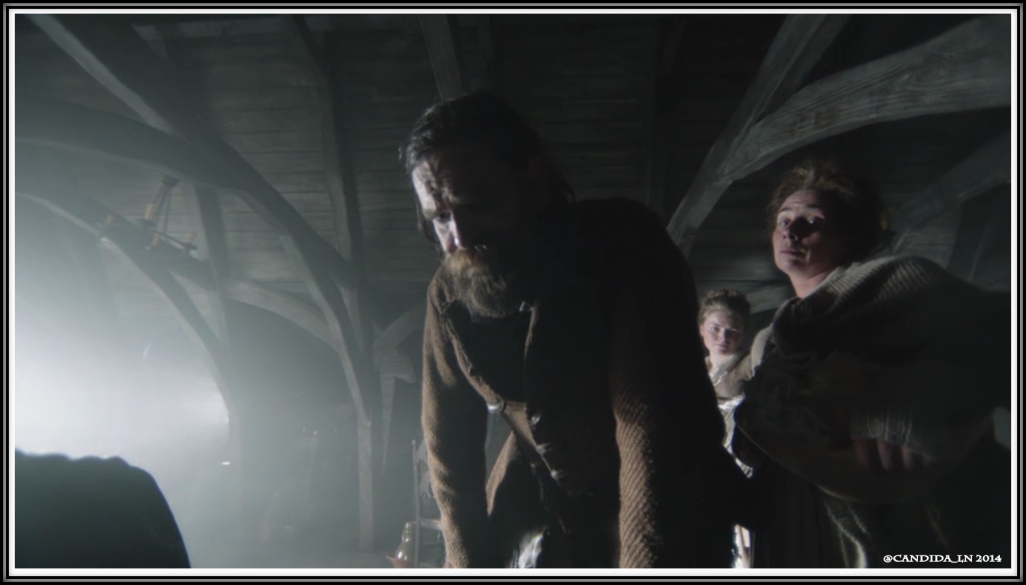31_Murtagh_wakes_Claire_00001